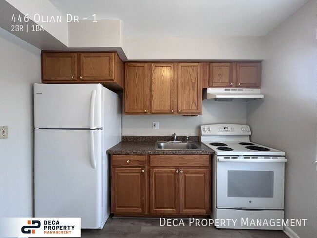 Building Photo - 446 Olian Dr