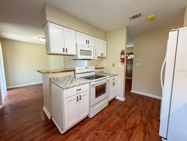 Building Photo - 13625 NW 141 Pl