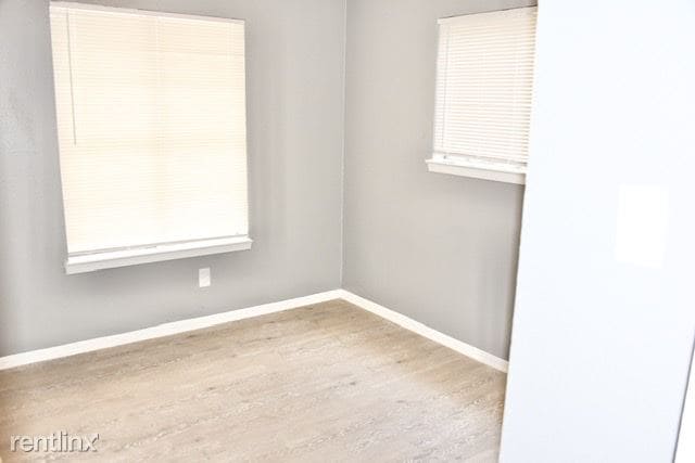 Building Photo - 3 br, 1 bath House - 6310 Brownleaf St