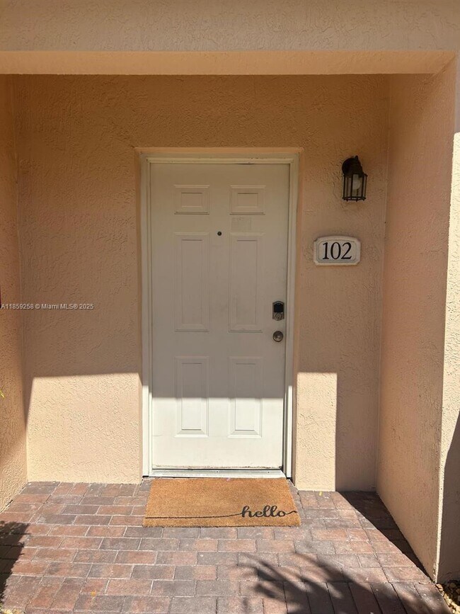 Building Photo - 2809 Amalei Dr