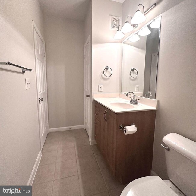Building Photo - 4405 Weatherington Ln