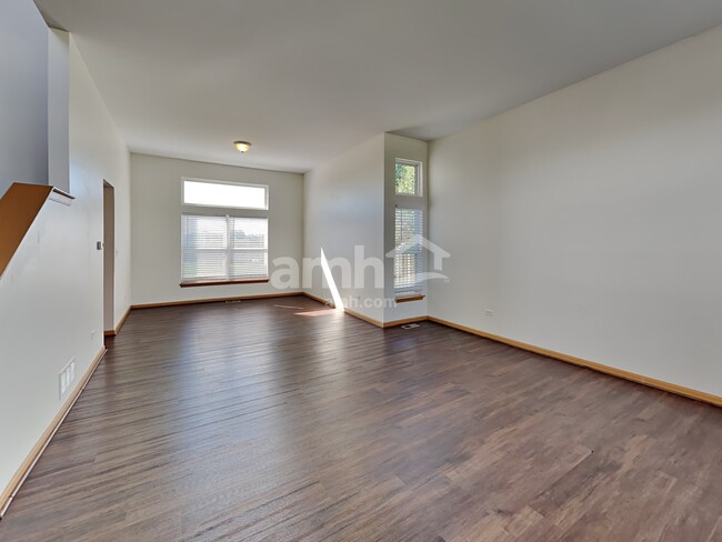 Building Photo - 20501 Kingsbrook Drive