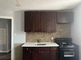 Building Photo - 475 Ocean Ave