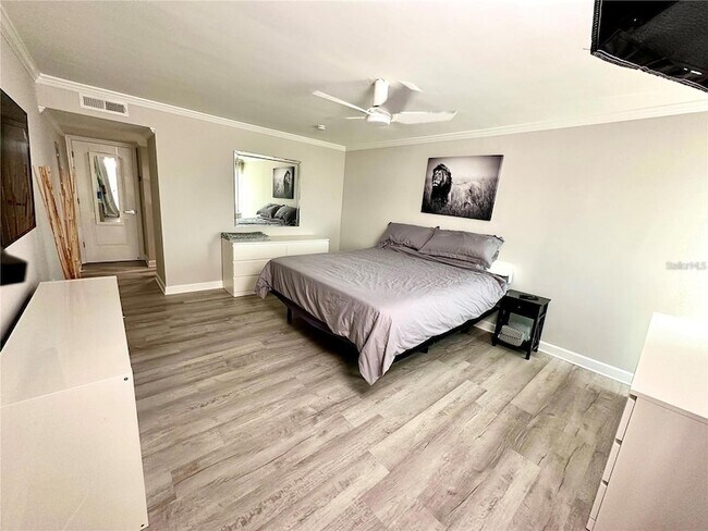 Building Photo - 4908 38th Way S