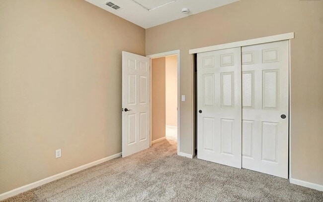 Building Photo - 4929 Concordia Dr