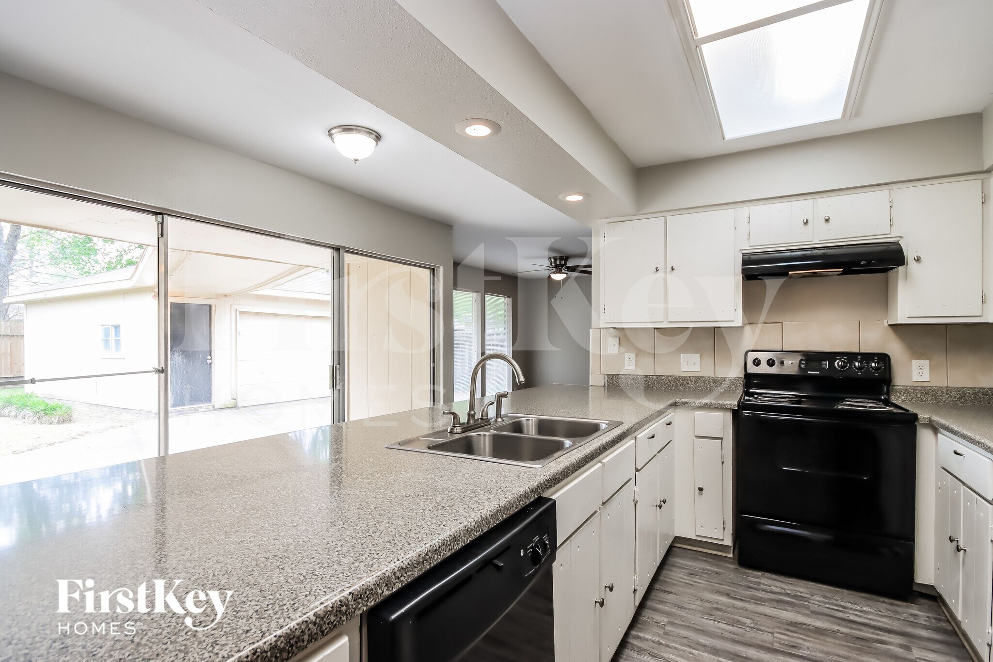 Building Photo - 7206 Foxmar Ln