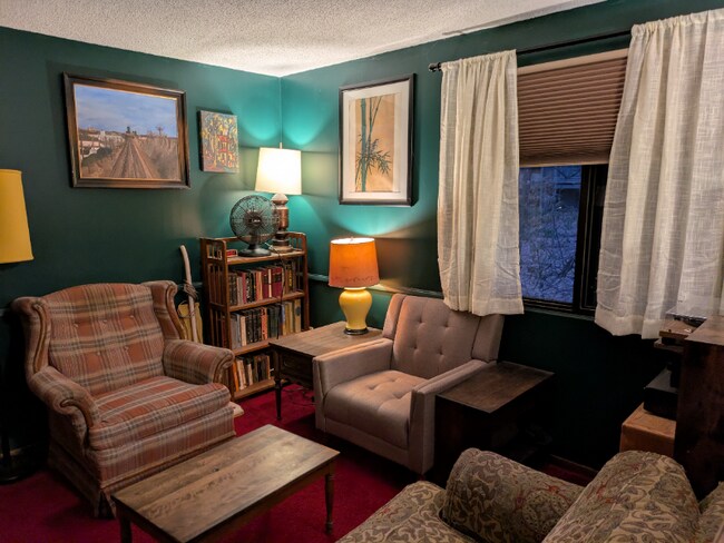 Building Photo - 15845 27th Ave N