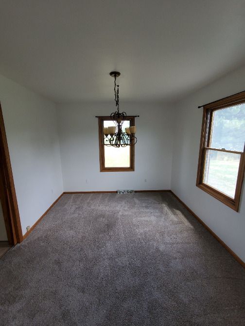 Building Photo - N93W27616 Quail Holw Ct