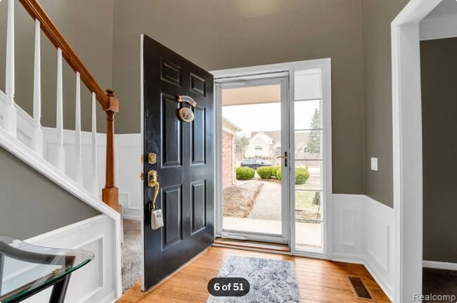 Building Photo - 47643 Ashford Dr S