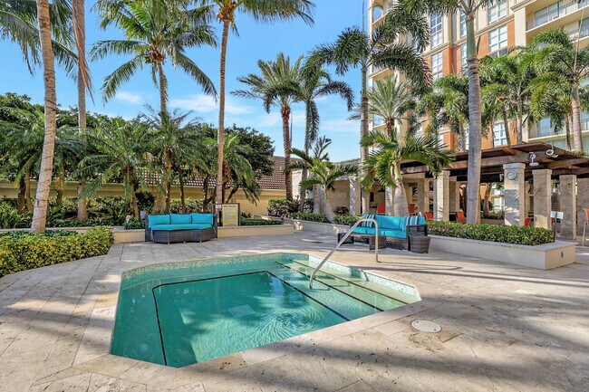 Building Photo - 550 Okeechobee Blvd