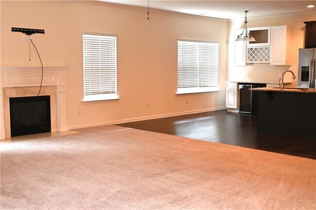 Building Photo - 6186 Baltusrol Trce