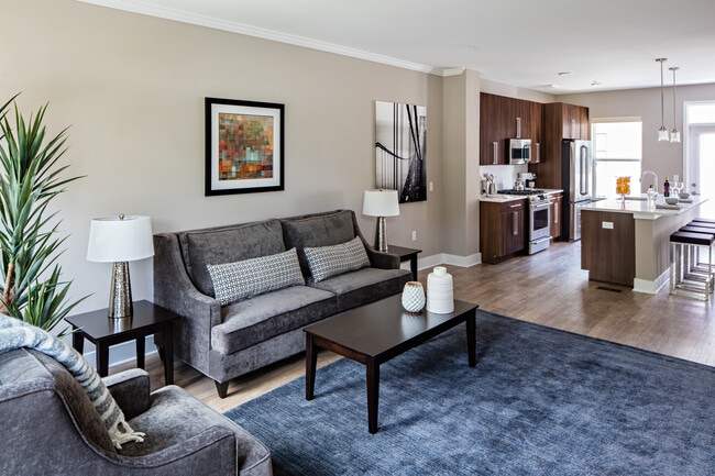Townhome Signature Collection Living - Avalon Princeton