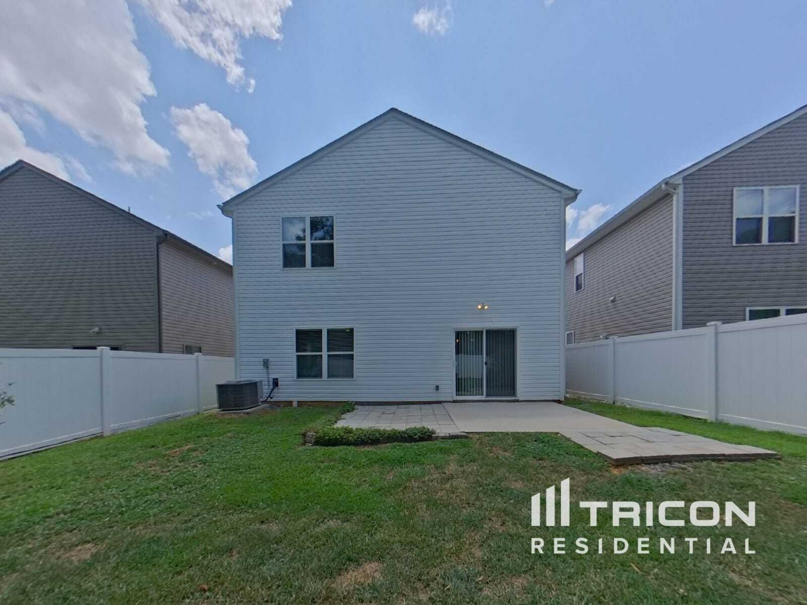 Building Photo - 209 Spring Knoll Dr