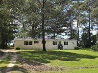 Building Photo - 4225 Yarborough Rd