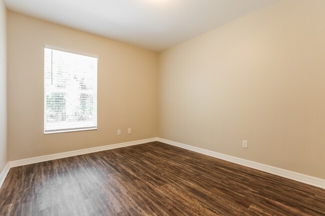 Building Photo - 3132 Johannesberg Rd