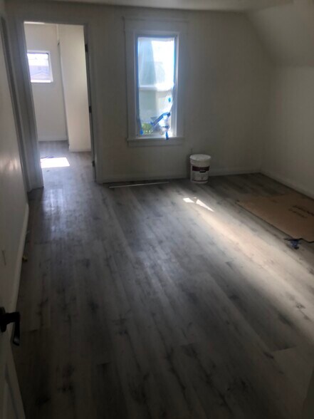 Building Photo - 4719 S Gramercy Pl