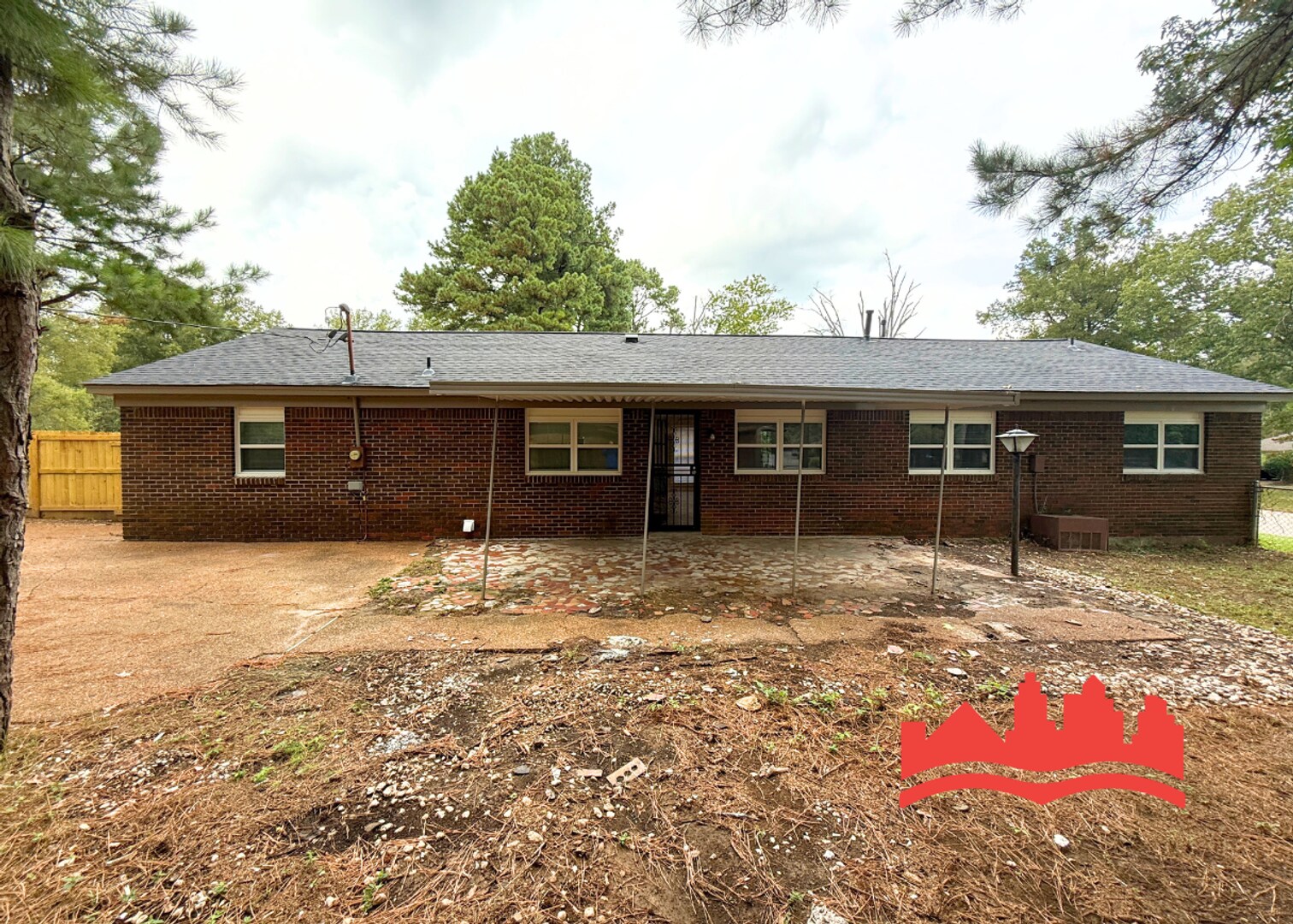 Building Photo - 5313 Longacre Ave