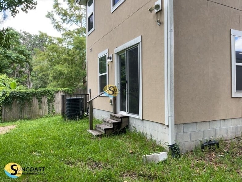 Building Photo - 8406 Oden Ave
