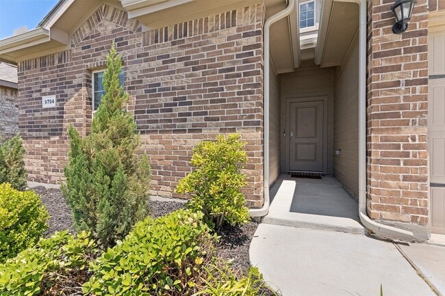 Building Photo - 9704 Calhoun Falls Dr
