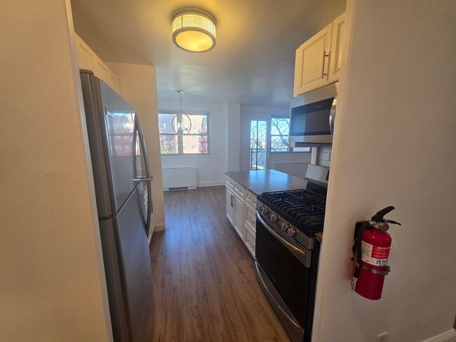 Building Photo - 7100 JFK Blvd E