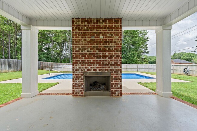 Building Photo - Coming Soon - 100 Brichwood Place