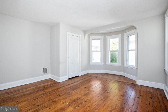 Building Photo - 208 S Atlantic Ave