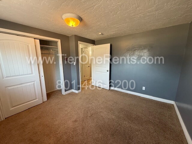 Building Photo - NO DEPOSIT option available for qualified ...
