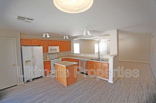 Building Photo - 1516 S 228th Ct