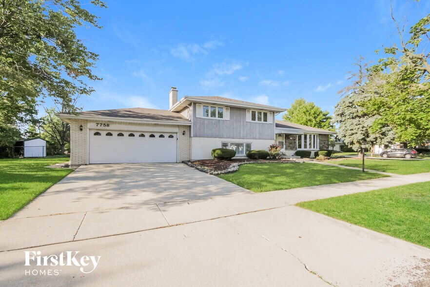 Building Photo - 7758 Sycamore Dr