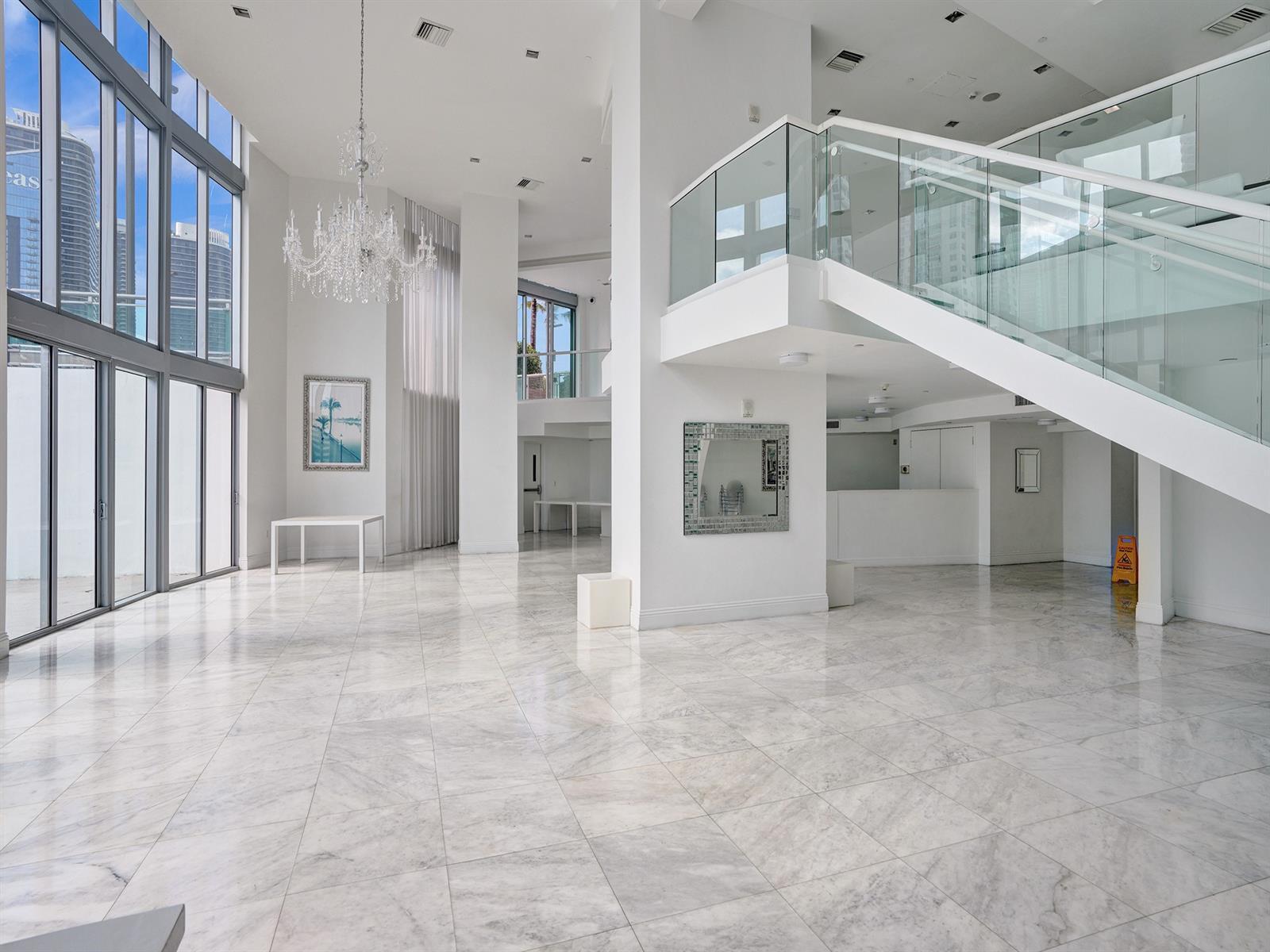 Building Photo - 350 S Miami Ave
