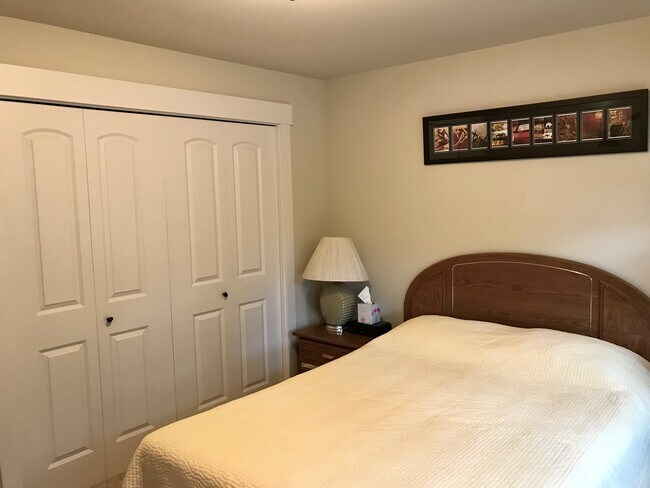 Building Photo - 10327 Sand Point Way NE