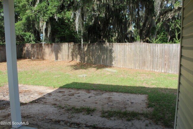 Building Photo - 282 Bridgewater Ln