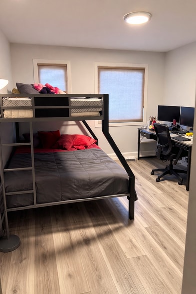 Building Photo - 1165 Pleasant Run Dr