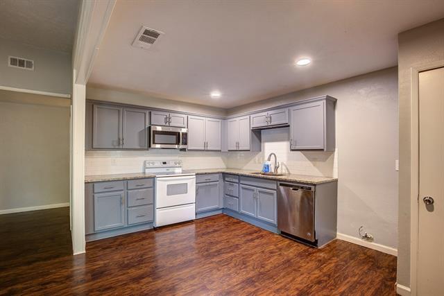 Building Photo - 4024 Bristlecone Ln