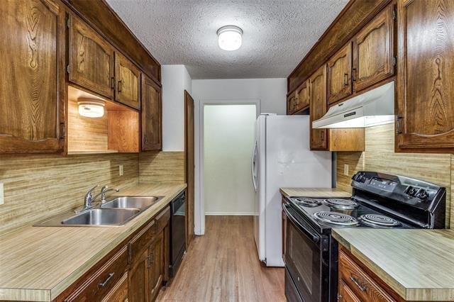 Building Photo - 1140 Jameson St