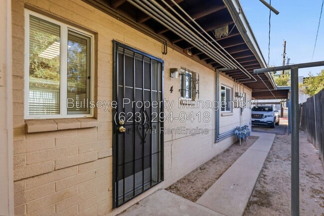 Building Photo - 1921 E Osborn Rd