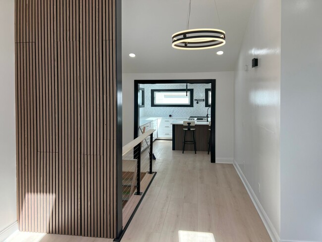 Building Photo - Step into modern luxury right here in Bloo...