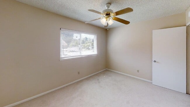 Building Photo - Coming soon 4/2 Two-Story Canyon Crest Cha...