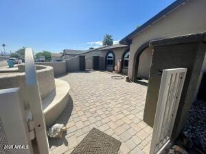 Building Photo - 2715 E Cholla St