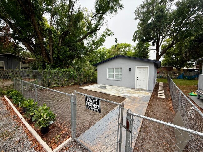 Building Photo - 8316 N 10th St