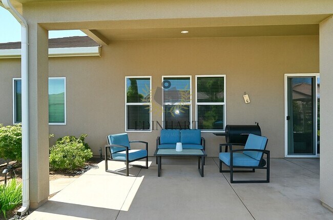 Building Photo - 531 Meridian Ave