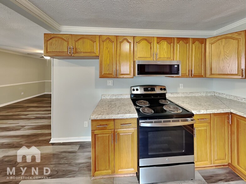 Building Photo - 2620 21st St