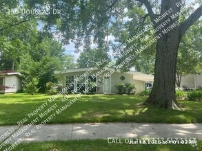 Building Photo - 150 Douglas Dr