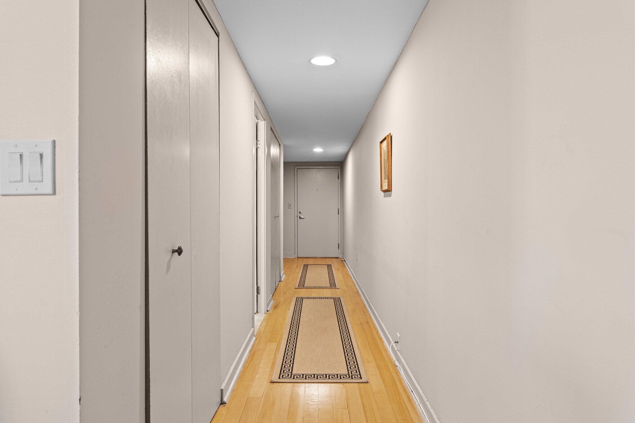 Building Photo - 530 S 2nd St