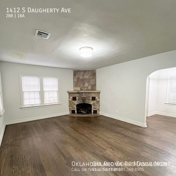 Building Photo - 1412 S Daugherty Ave