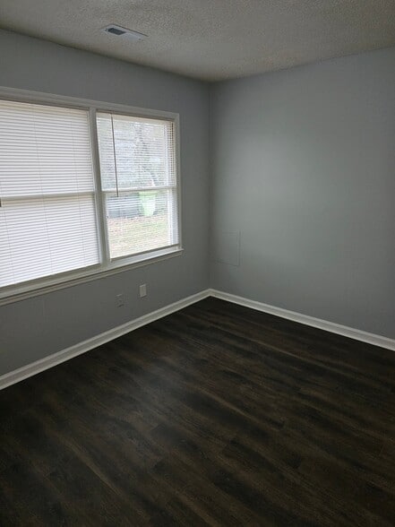 Building Photo - 1610 Gorman St