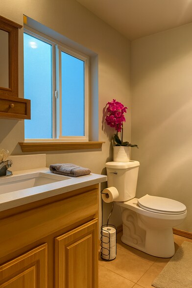 Building Photo - 34216 Thomas Rd E