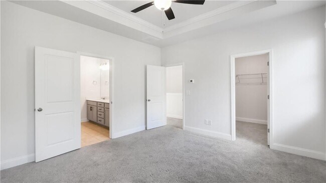 Building Photo - 1274 Ainsworth Alley