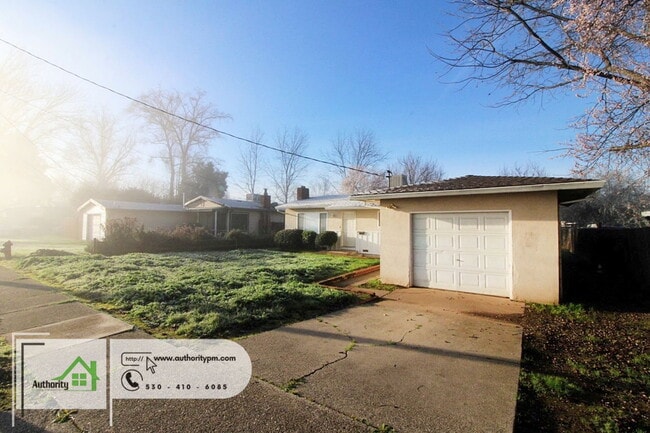 Building Photo - 3120 Stingy Ln