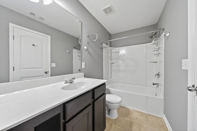 Building Photo - 1300 Riverbirch Way